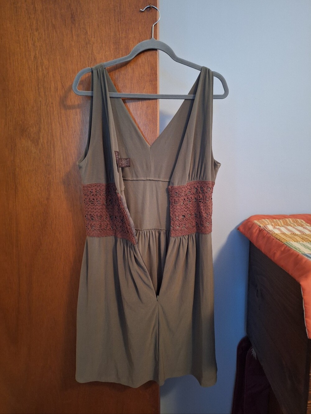 Chadwick's Sleeveless Olive Green Dress with Brown Lace Detail Size 16 - Picture 5 of 5